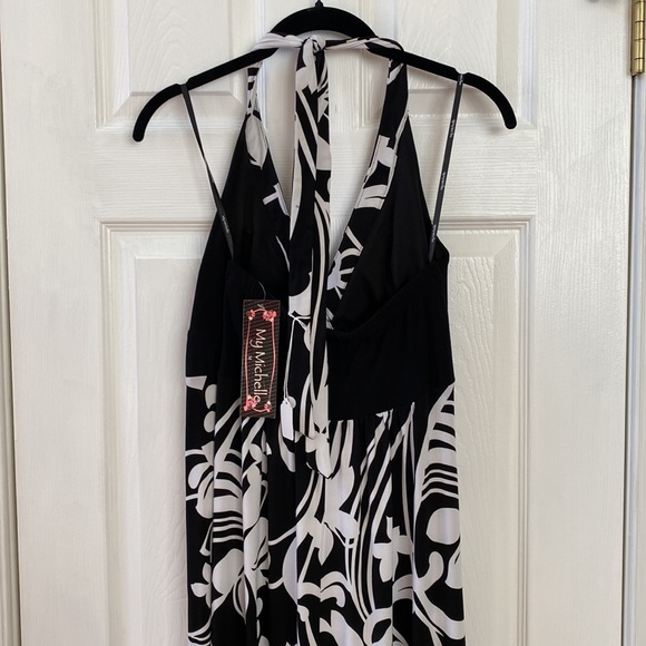 Summer Maxi Dress - Picture 4 of 5